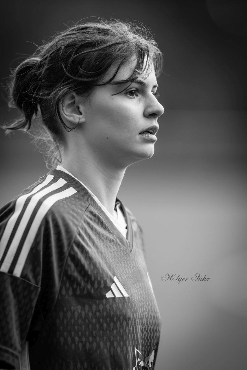 Bild 204 - F VfL Pinneberg - USC Paloma : Ergebnis: 1:4